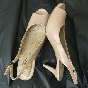 LifeStride Pumps Pale Pink Sling Back Sandal
